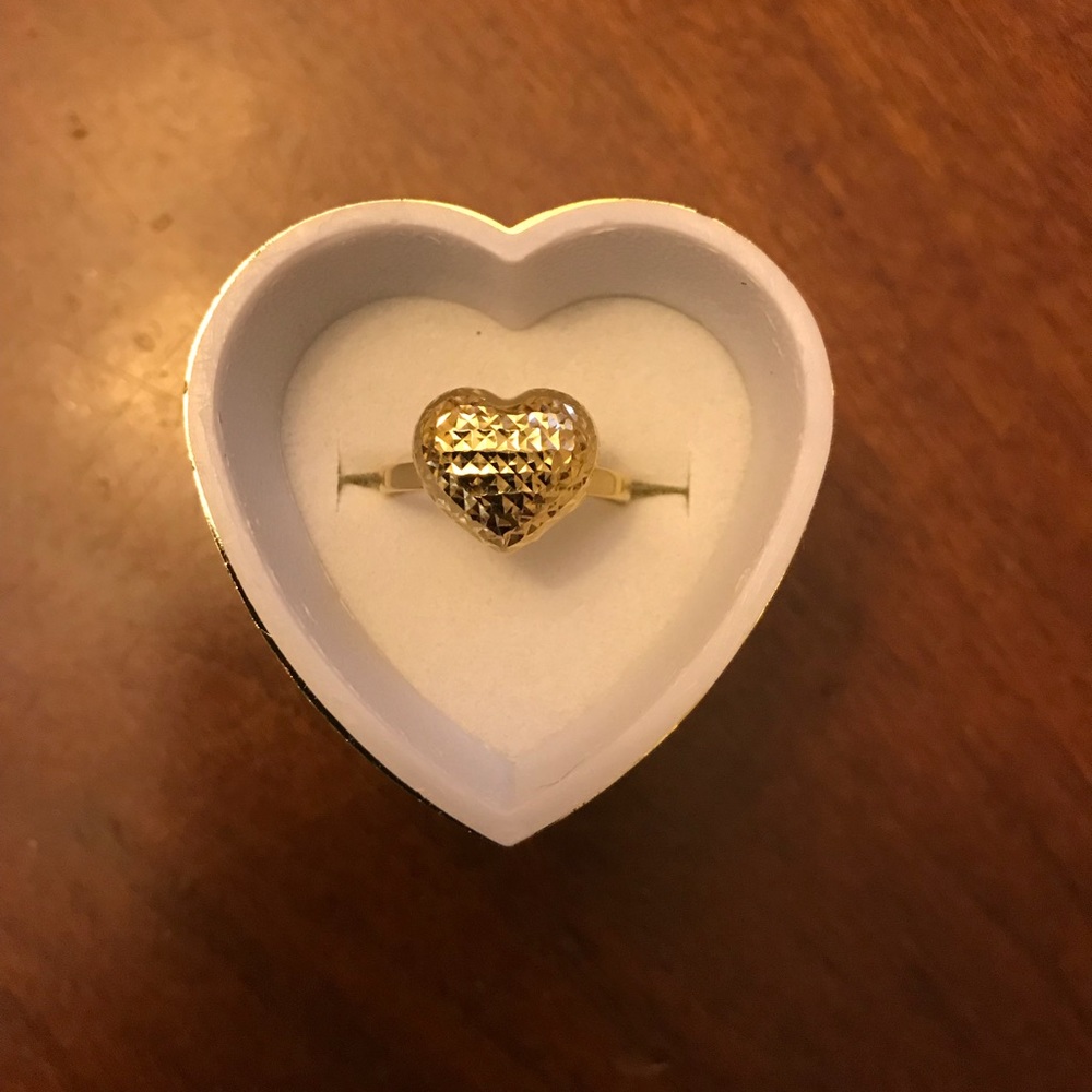 Solid 18k gold ring